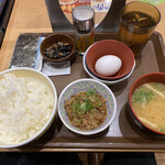 Sukiya - 牛・たまかけ朝食