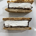 ベイク ルーム - スモア350円。チョコの具合が好き！