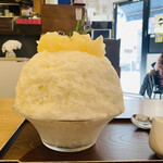 サカノウエカフェ - メロメロメロゴールド　1,600円