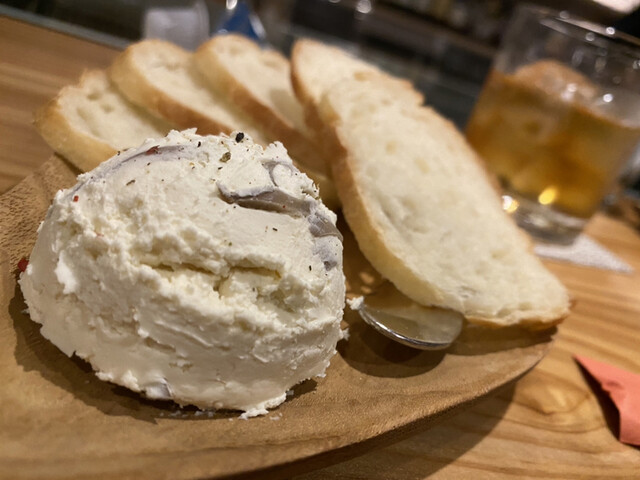 いぶりがっこクリームチーズ