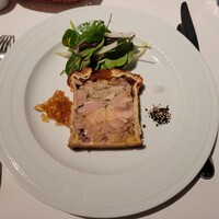 ブラッスリー ポール・ボキューズ 大丸東京 - パテアンクルクート