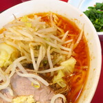 ラーメン二郎 - ラーメン半分＋ニンニク多め＋青ネギＳＫ