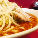 ラーメン二郎 - 豚の厚み