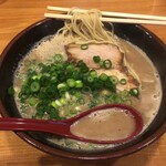 ラーメン加藤 - 特濃A級 豚骨ラーメン