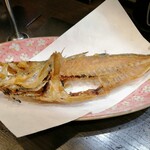 Robatayaki Jun - 鯵のなめろうに乗っていたやつは、カリカリに揚げて鯵せんべいにしてもらった。