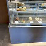 ラトリエヒロワキサカ - ケーキ、少な！