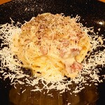 CHEESE SQUARE AVANTI - チーズ屋さんのカルボナーラ