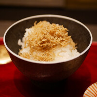 日本料理 湯河原 華暦 - おかわりはちりめん山椒