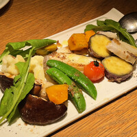 Tsuchi 農園野菜とチーズ料理 - 