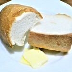 Youshokuya Dainingu Midorikawa - ボルシチのパン