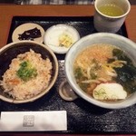 Hamasaki - かやくご飯とミニうどん(オリジナル)