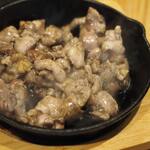 卓 - 赤鶏の塩焼きその４