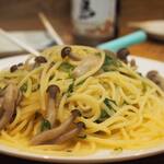 卓 - 和風パスタその２