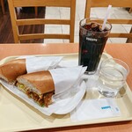 DOUTOR - ミラノサンド プルコギチーズとアイスコーヒー