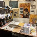 ねこにこ飯 - テーブル席は１卓のみです！