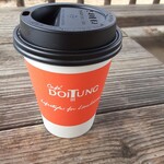 ドイトンコーヒーショップ - ドリンク写真:公園で撮影