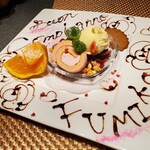 海鮮 イタリアンバル ルチアーノ - バースデープレート。