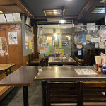 Miyazaki Kyoudoryouri Dogyan - 店内はテーブル席と小上がりがあります。感染対策もしっかり出来ています‪(๑•̀⌄ｰ́๑)b