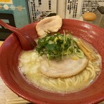麺匠 輪 - 鶏白湯塩ラーメン大