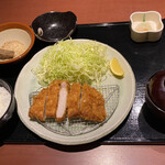 熟成とんかつ・馬肉・牛タン たんとんたん - 