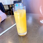 ビストロケンヂ - 搾りたて感抜群のオレンジジュースです