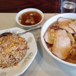 生駒軒  - 全体図。