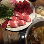 薬膳ハリハリ鍋ごんじゅ - 