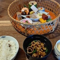 韻松亭 - 豆ご飯　止め椀　茶碗蒸し