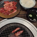 肉の万世 - 