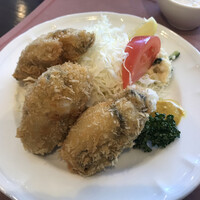 厳選洋食さくらい - 牡蠣フライ