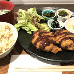 ブック＆カフェ喫茶去 - 