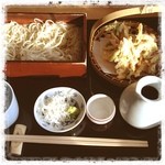 蕎麦と日本料理　驚　KYO - 近所のお蕎麦屋さんへきてみました