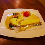 オータニコーヒー - チーズケーキ(ケーキセット)