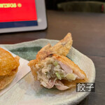 手羽先番長 - 肉汁と餃子のバランス良いですね
