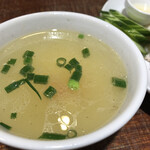 海南チキンライス 夢飯 - スープ