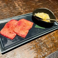牛牛 西麻布 総本店 - 