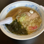 手打ラーメン 栄楽 - 