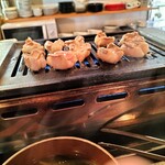 焼肉・ホルモンバル　Bovin - 育つ育つ