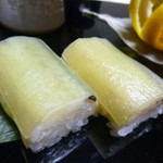 奈良・春日奥山 月日亭 - 細魚寿司