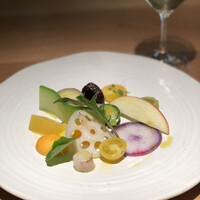 ラ・ボンヌターブル - 