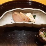 割烹 渡邊 - 鴨と松葉ガニ（右下）