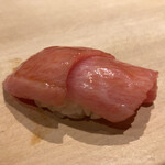 鮨 利﨑 - カマトロ