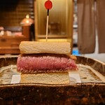 おにく 花柳 - カツサンド