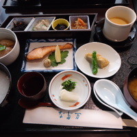 横浜なだ万 - 