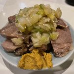 カレーの店 マボロシ - 【2022.1.22】茹で豚タン 350円