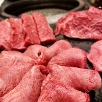 本格肉料理 丸小 - 