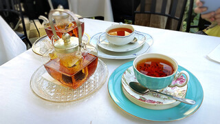 マッシモ・マリアーニ - 紅茶はセイロンとダージリン