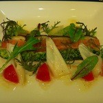 シェ・ムラ - サーモンのマリネ　ブロッコリーのゼリー寄せ