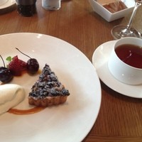 グランド キッチン - ランチコースのケーキとティー