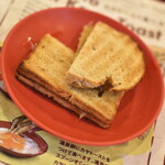 Ya Kun Kaya Toast - カヤトースト・ハーフ（２２０円）２０２２年１月